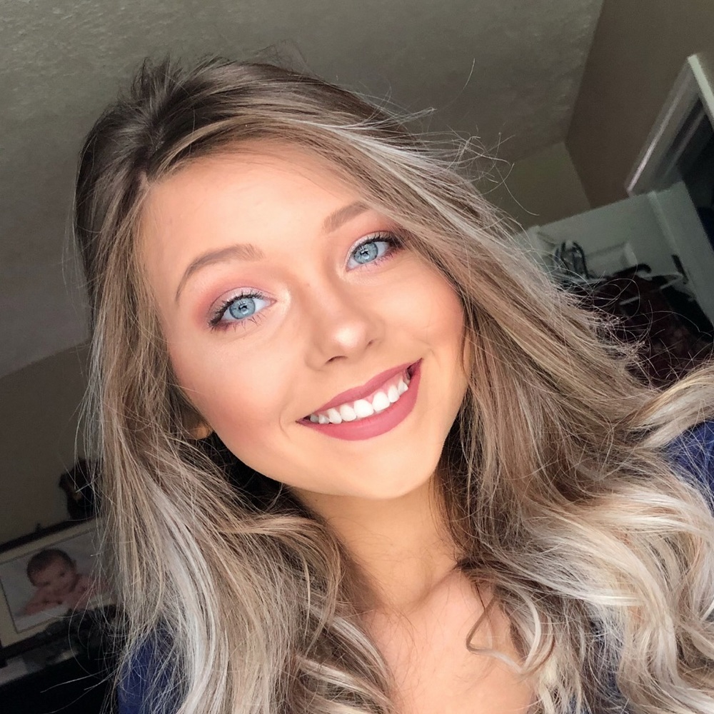 Meet your Posher, Sarah